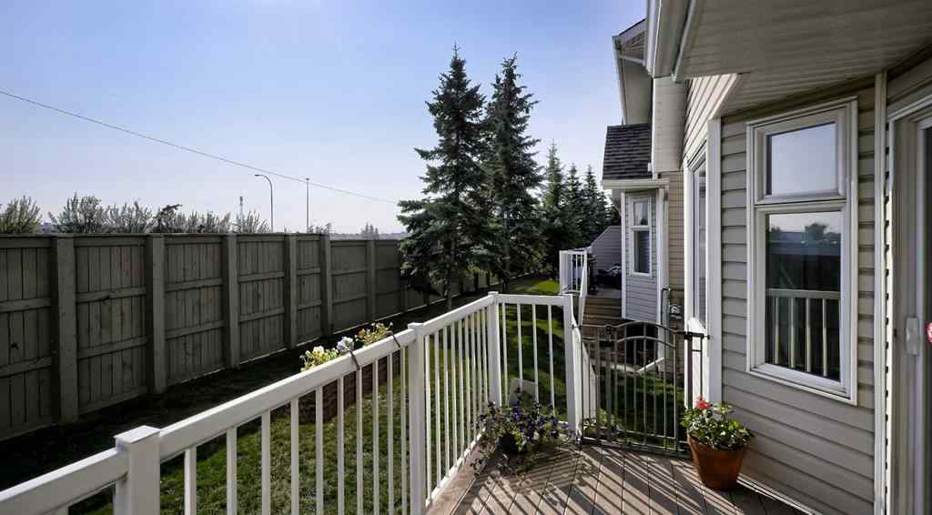MLS® A2256383 - Unit #9 567 Edmonton Trail NE in Edmonton Trail Airdrie, Residential