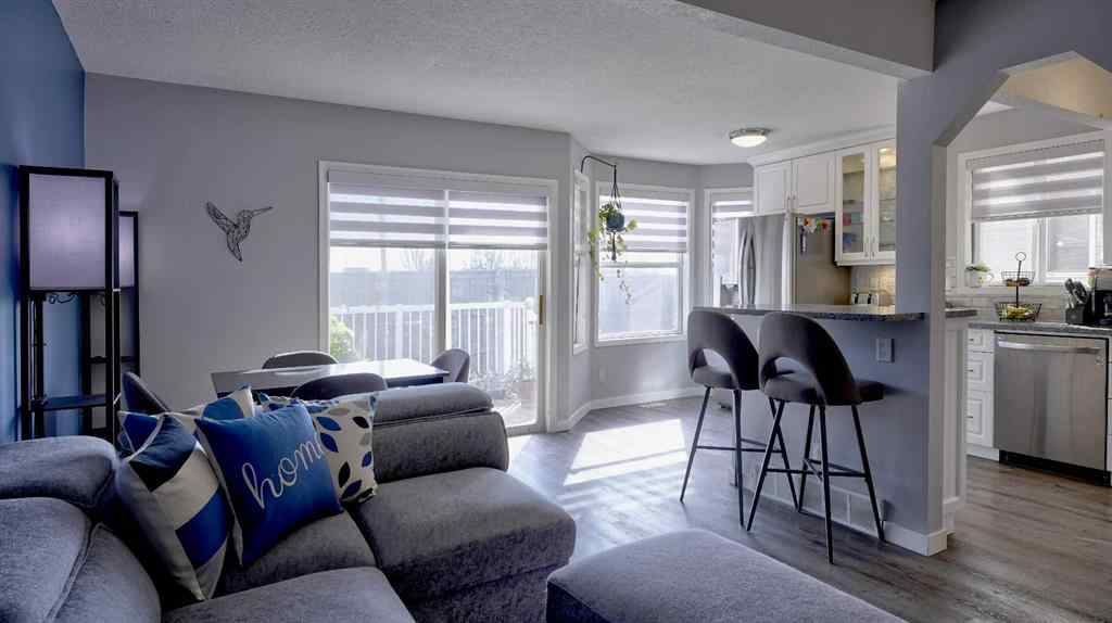 MLS® A2256383 - Unit #9 567 Edmonton Trail NE in Edmonton Trail Airdrie, Residential