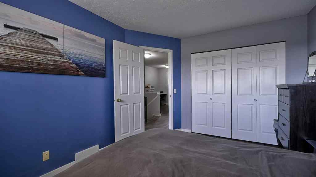MLS® A2256383 - Unit #9 567 Edmonton Trail NE in Edmonton Trail Airdrie, Residential