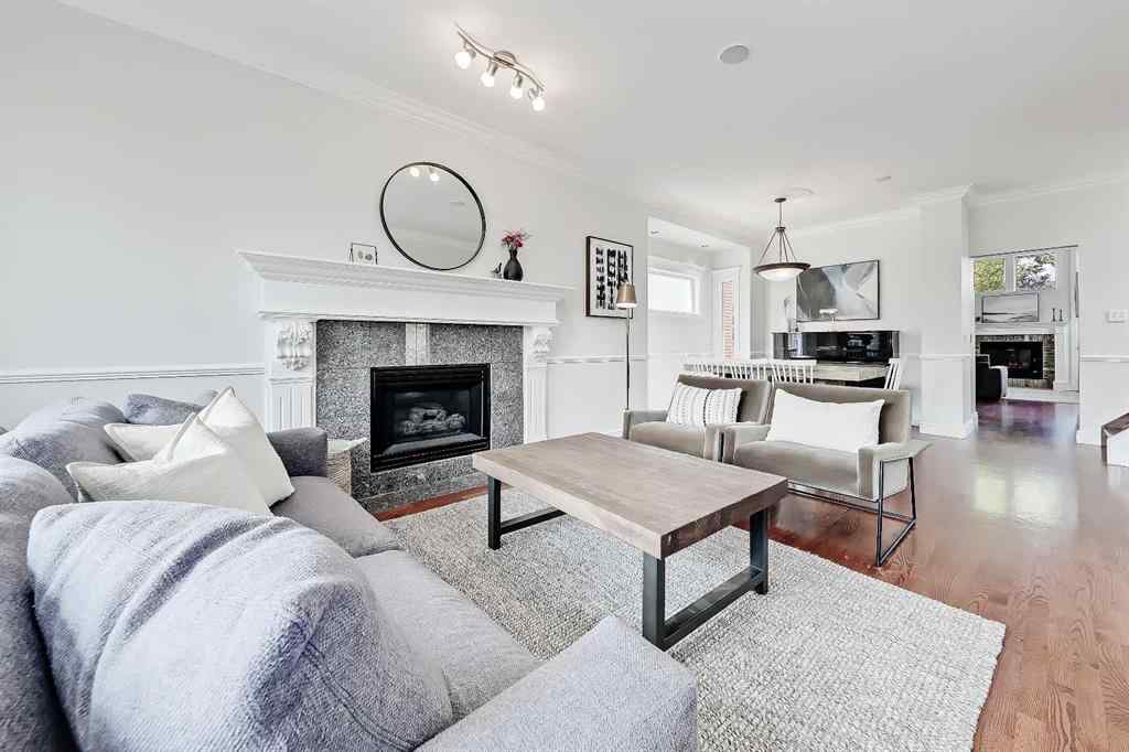 MLS® A2256384 - 2106 21 Avenue SW in Richmond Calgary, Residential