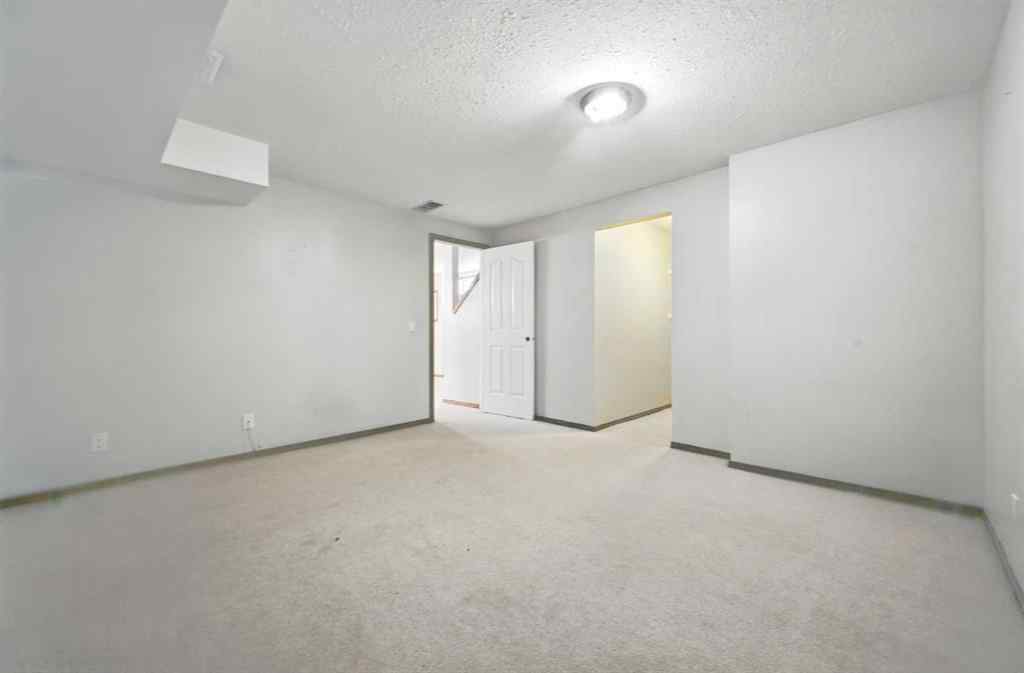 MLS® A2256385 - 120 Hidden Ranch Hill NW in Hidden Valley Calgary, Residential
