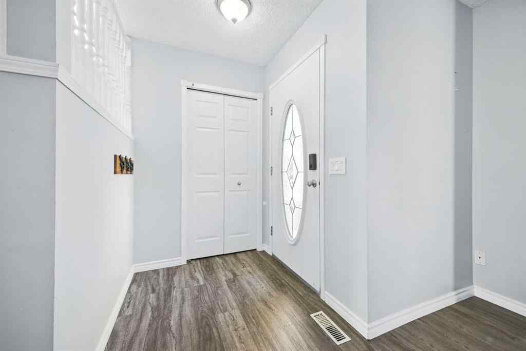 MLS® A2256385 - 120 Hidden Ranch Hill NW in Hidden Valley Calgary, Residential
