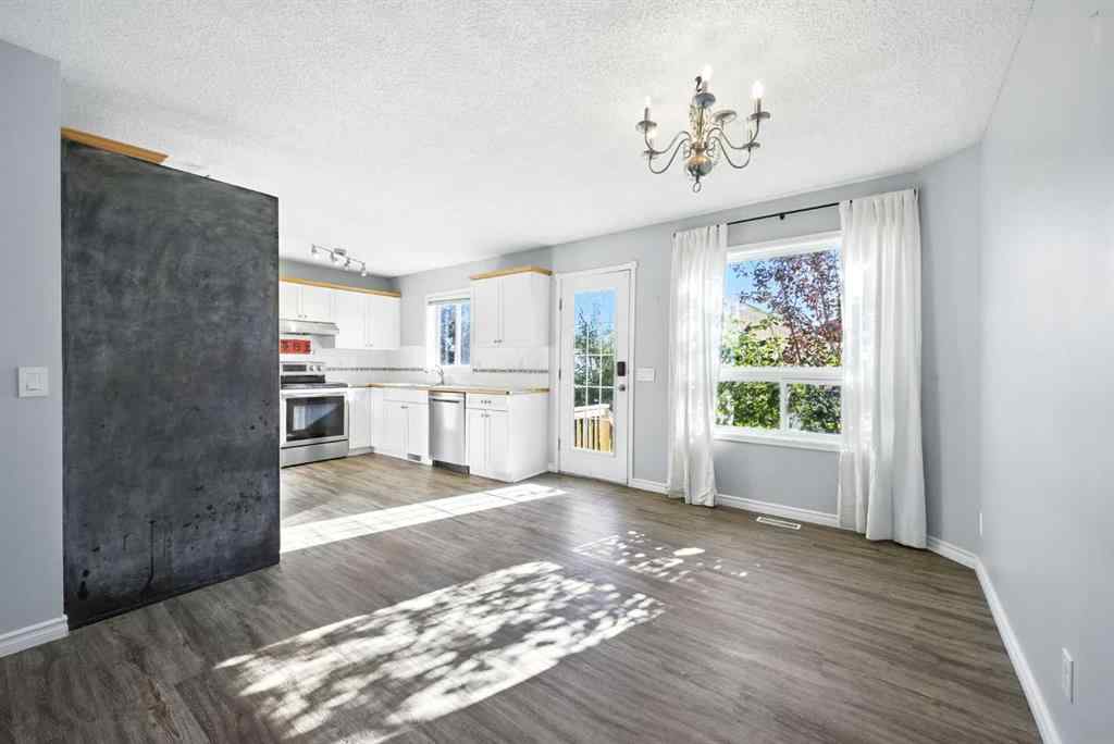 MLS® A2256385 - 120 Hidden Ranch Hill NW in Hidden Valley Calgary, Residential