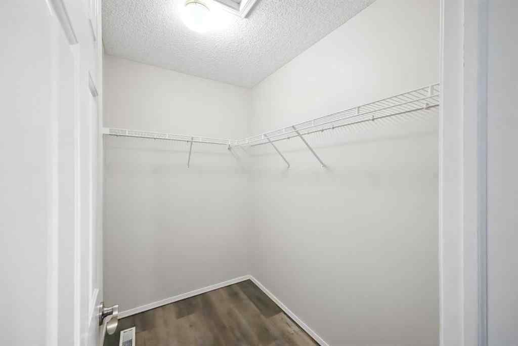 MLS® A2256385 - 120 Hidden Ranch Hill NW in Hidden Valley Calgary, Residential