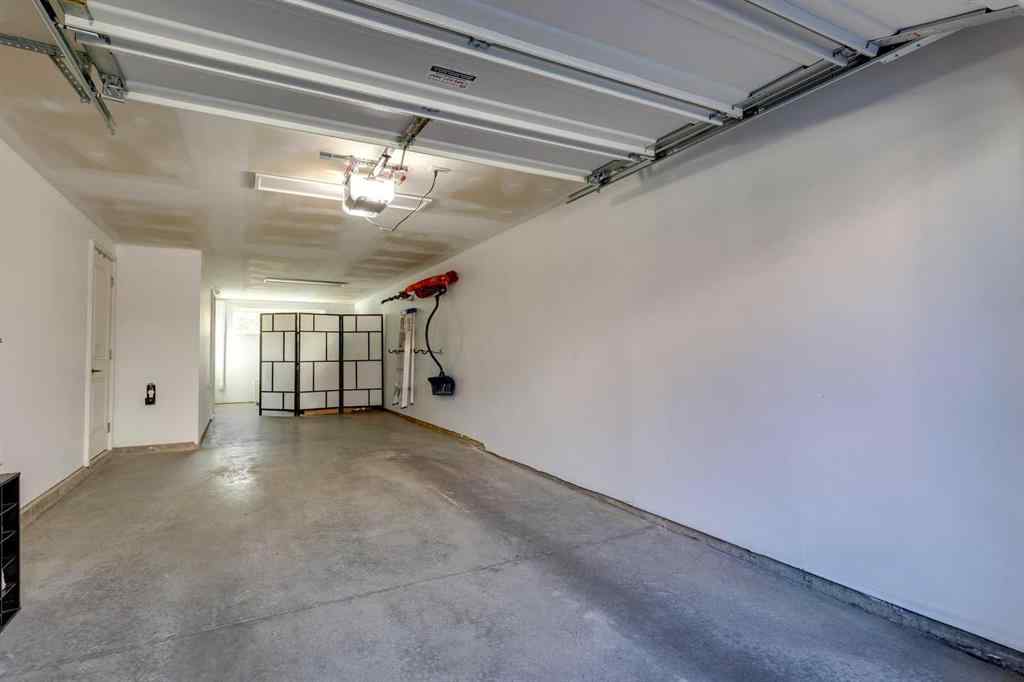 MLS® A2256387 - 116 Shawnee Common SW in Shawnee Slopes Calgary, Residential