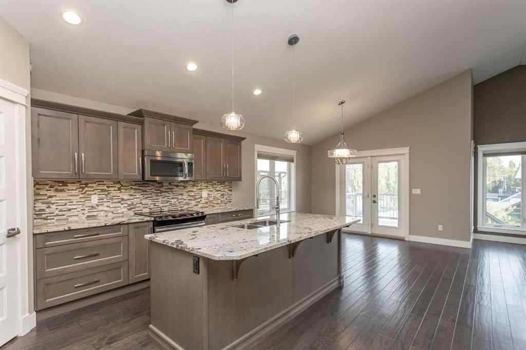 MLS® A2256389 - 6 Garrison Place  in Garden Heights Red Deer, Residential