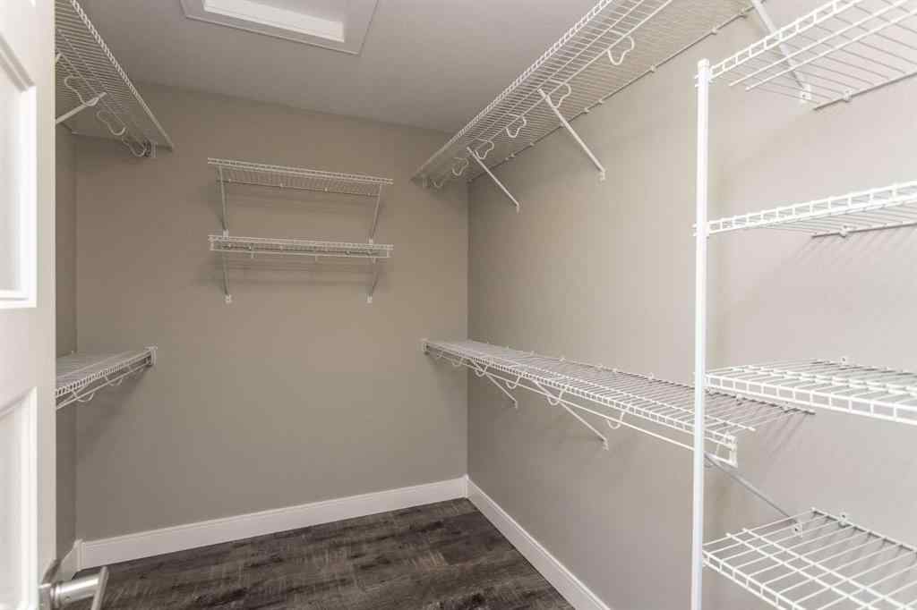 MLS® A2256389 - 6 Garrison Place  in Garden Heights Red Deer, Residential
