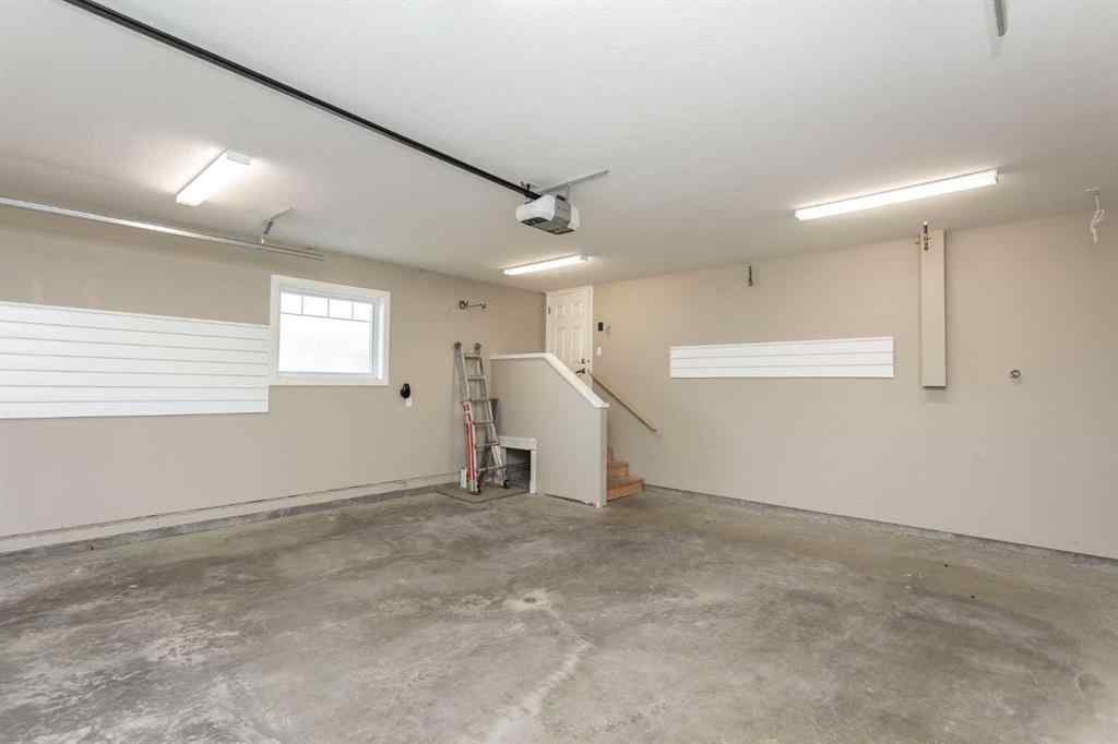MLS® A2256389 - 6 Garrison Place  in Garden Heights Red Deer, Residential