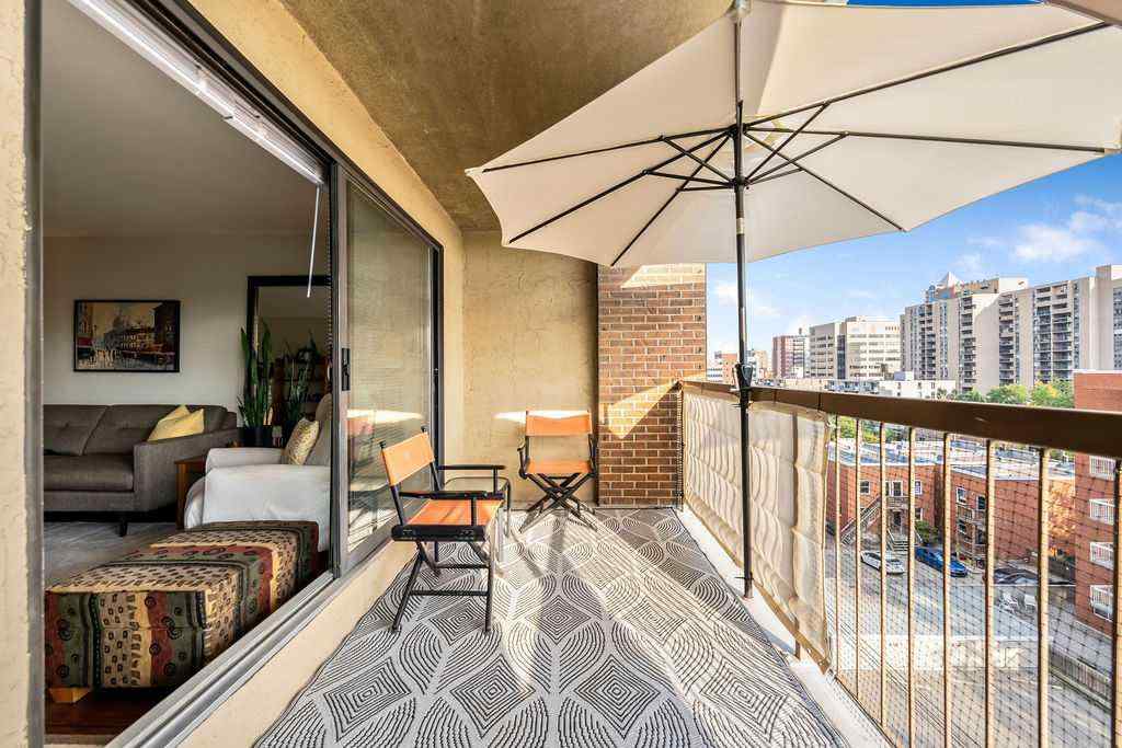 MLS® A2256390 - Unit #704 1011 12 Avenue SW in Beltline Calgary, Residential