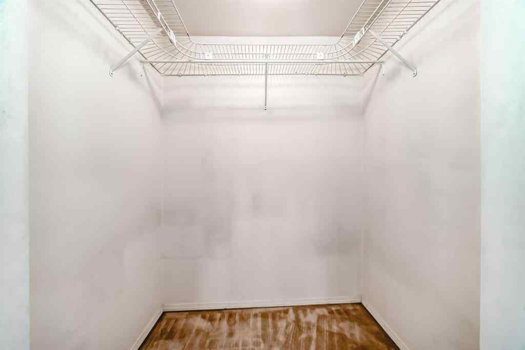 MLS® A2256394 - 352 Malvern Close NE in Marlborough Park Calgary, Residential