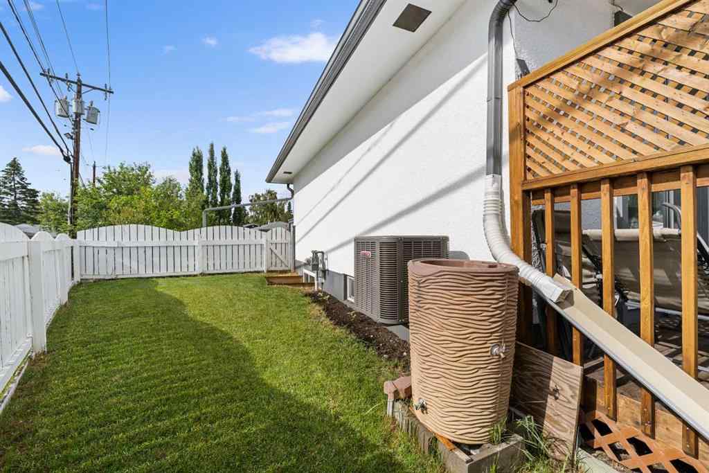 MLS® A2256395 - 249 Acadia Drive SE in Acadia Calgary, Residential