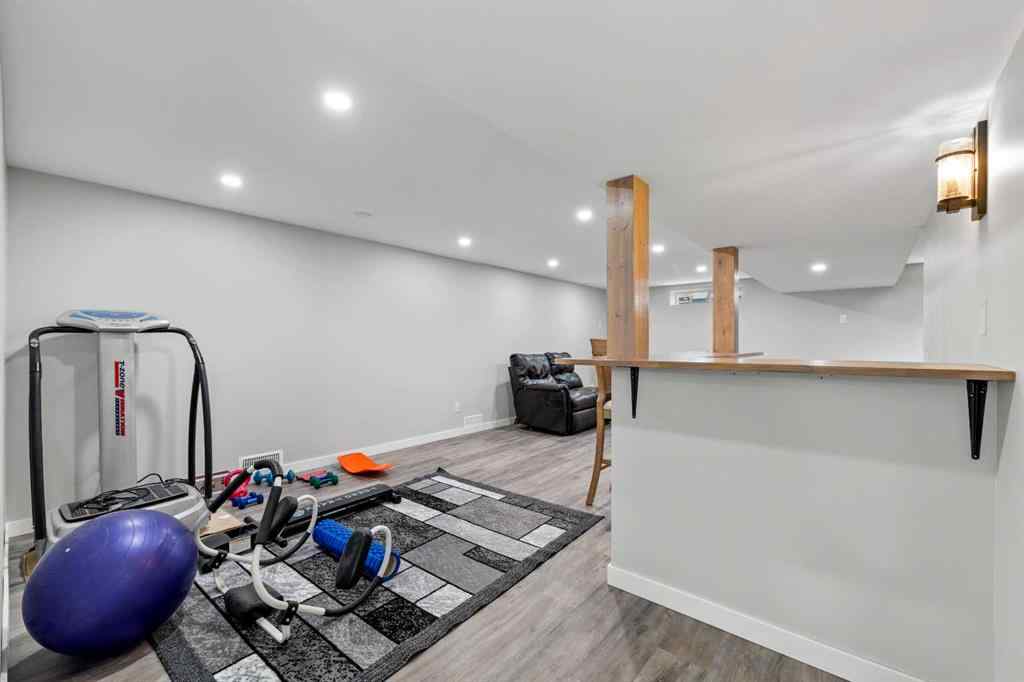 MLS® A2256395 - 249 Acadia Drive SE in Acadia Calgary, Residential