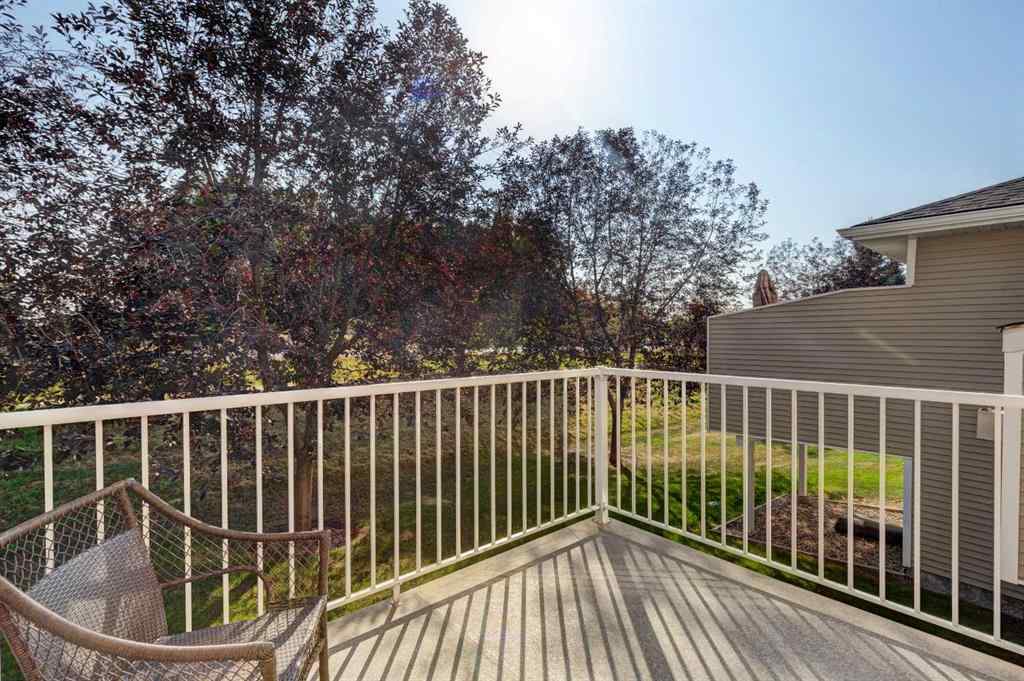 MLS® A2256396 - 109 Hillview Terrace  in Hillview Estates Strathmore, Residential