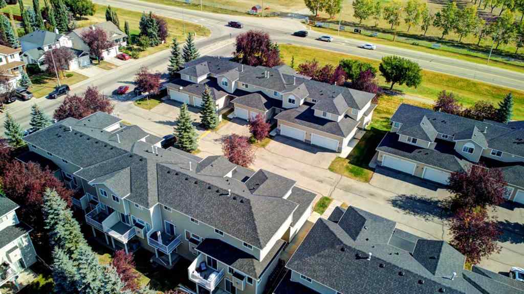 MLS® A2256396 - 109 Hillview Terrace  in Hillview Estates Strathmore, Residential