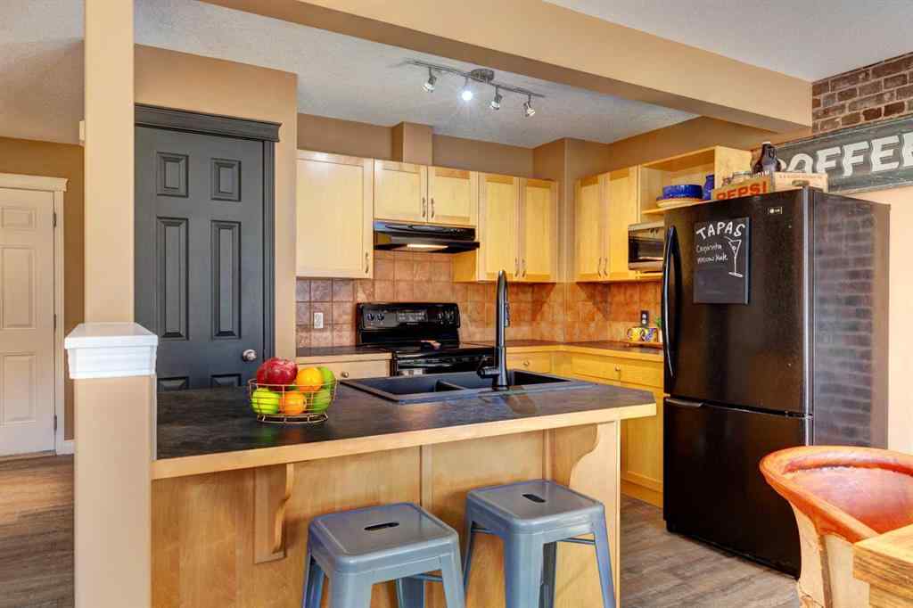 MLS® A2256396 - 109 Hillview Terrace  in Hillview Estates Strathmore, Residential