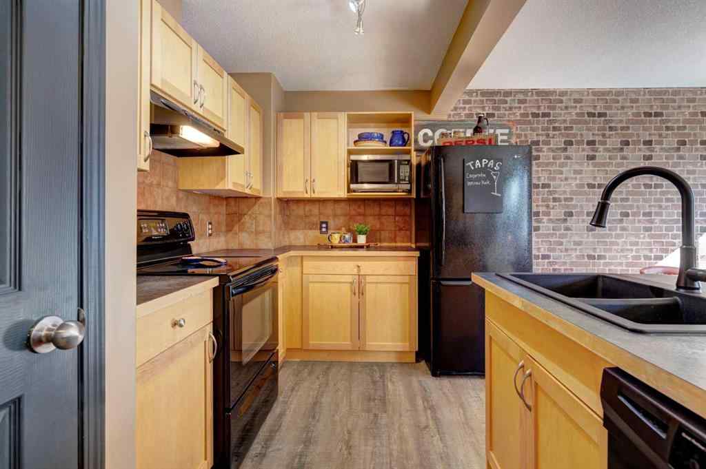 MLS® A2256396 - 109 Hillview Terrace  in Hillview Estates Strathmore, Residential