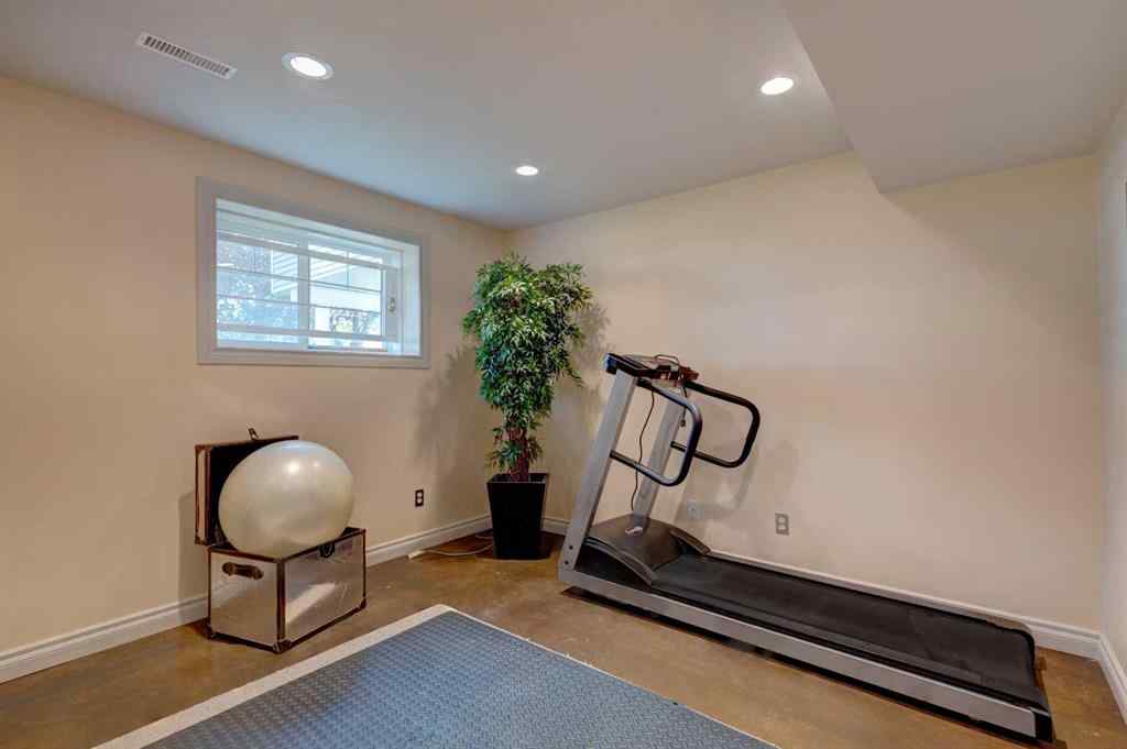 MLS® A2256396 - 109 Hillview Terrace  in Hillview Estates Strathmore, Residential