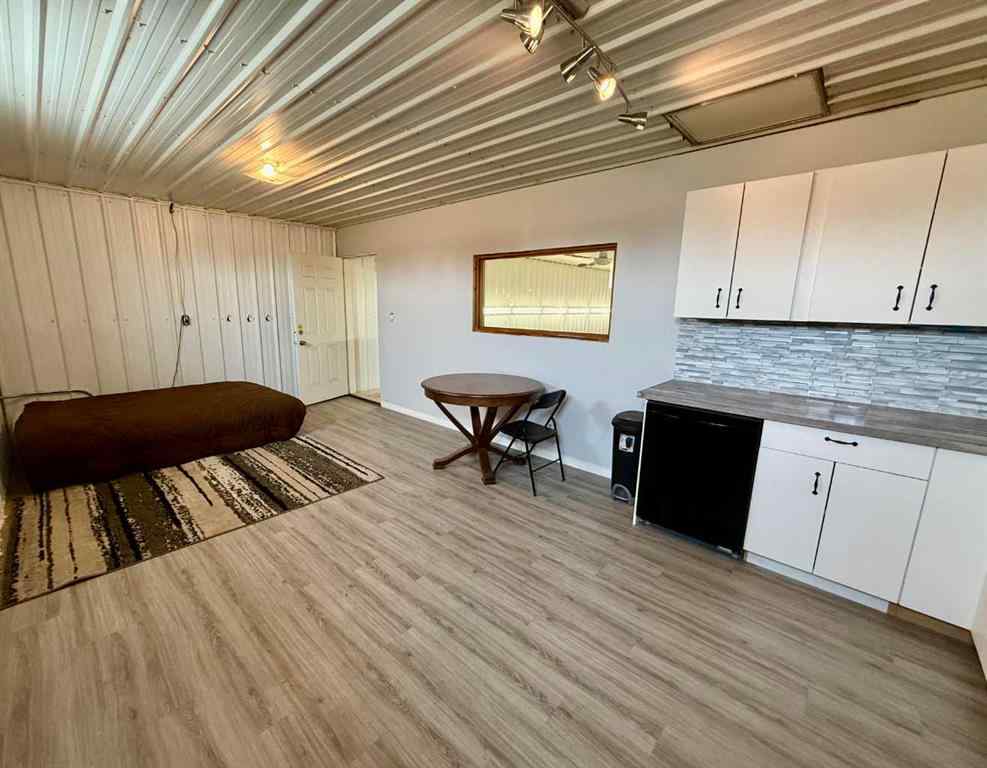 MLS® A2256399 - 5114 43 Street  in NONE Consort, Commercial