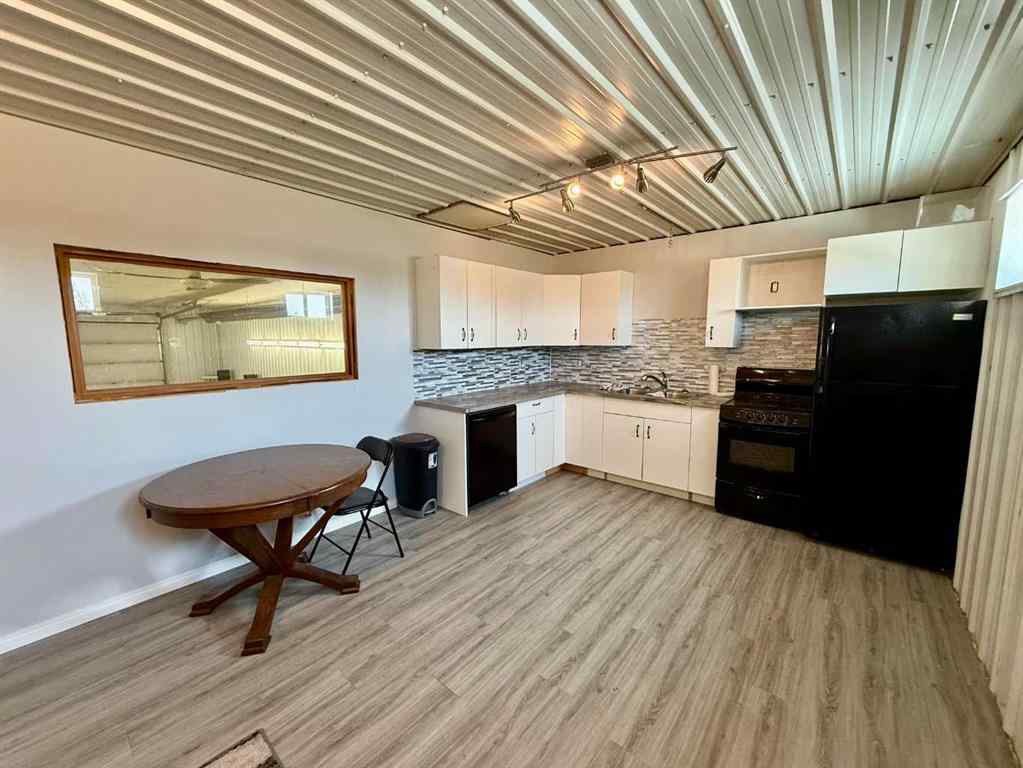 MLS® A2256399 - 5114 43 Street  in NONE Consort, Commercial