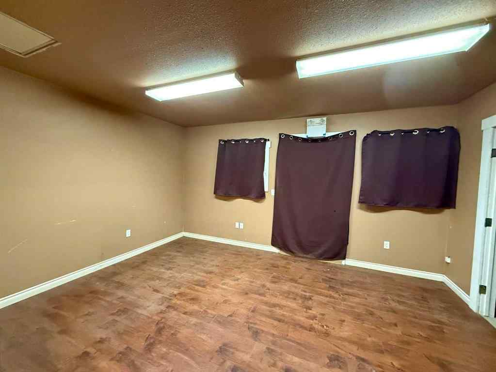 MLS® A2256399 - 5114 43 Street  in NONE Consort, Commercial