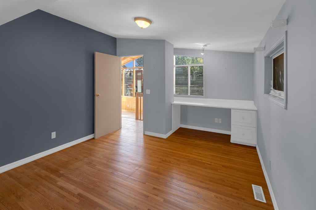 MLS® A2256402 - 419 33 Avenue NE in Winston Heights/Mountview Calgary, Residential