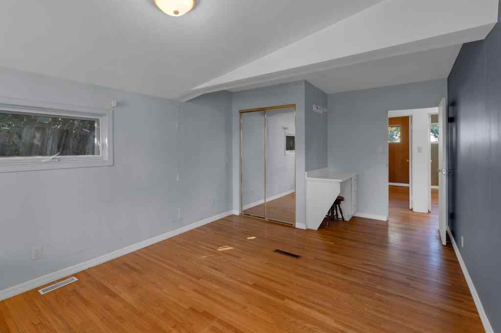 MLS® A2256402 - 419 33 Avenue NE in Winston Heights/Mountview Calgary, Residential