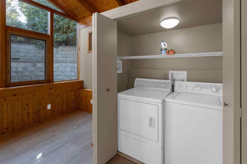 MLS® A2256402 - 419 33 Avenue NE in Winston Heights/Mountview Calgary, Residential