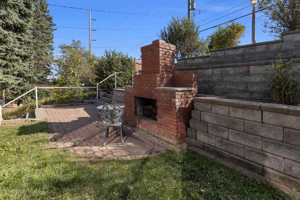 MLS® A2256402 - 419 33 Avenue NE in Winston Heights/Mountview Calgary, Residential