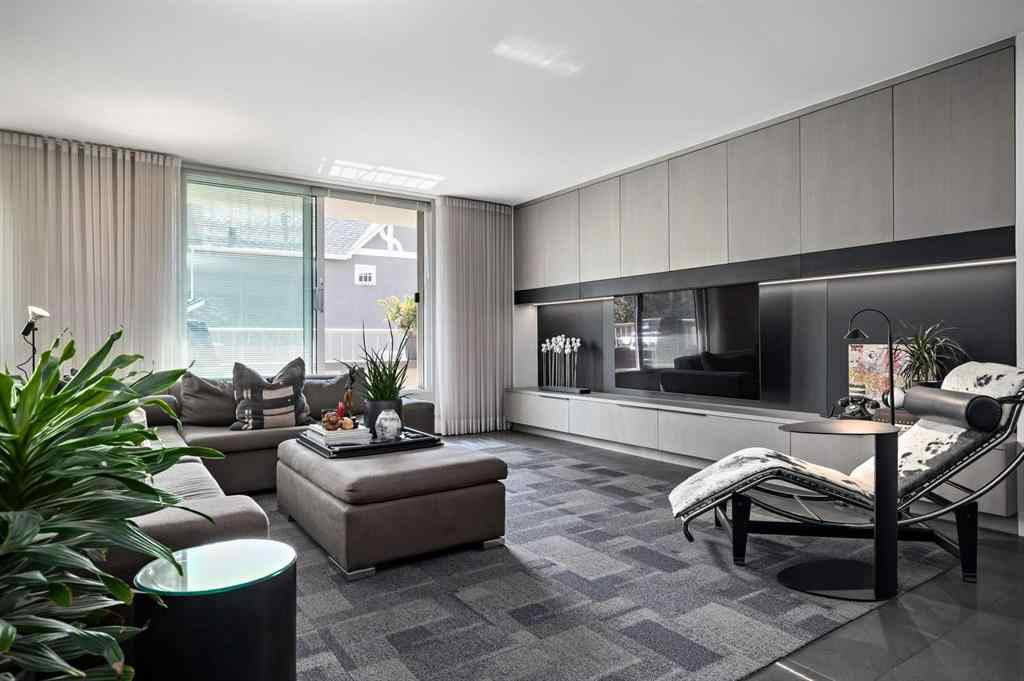 MLS® A2256406 - Unit #404 629 Royal Avenue SW in Lower Mount Royal Calgary, Residential
