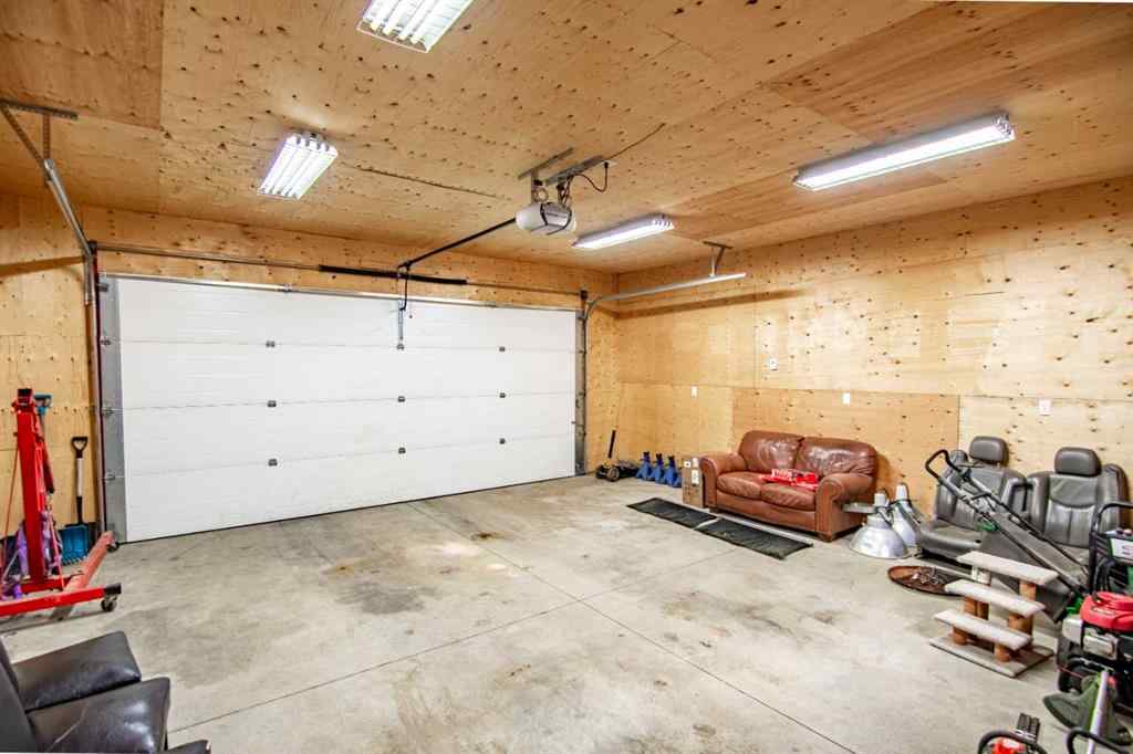 MLS® A2256407 - 10 Reynolds Road  in Ryders Ridge Sylvan Lake, Residential