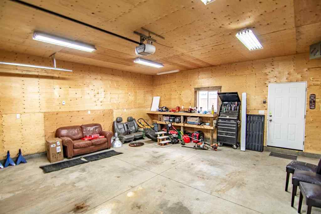 MLS® A2256407 - 10 Reynolds Road  in Ryders Ridge Sylvan Lake, Residential