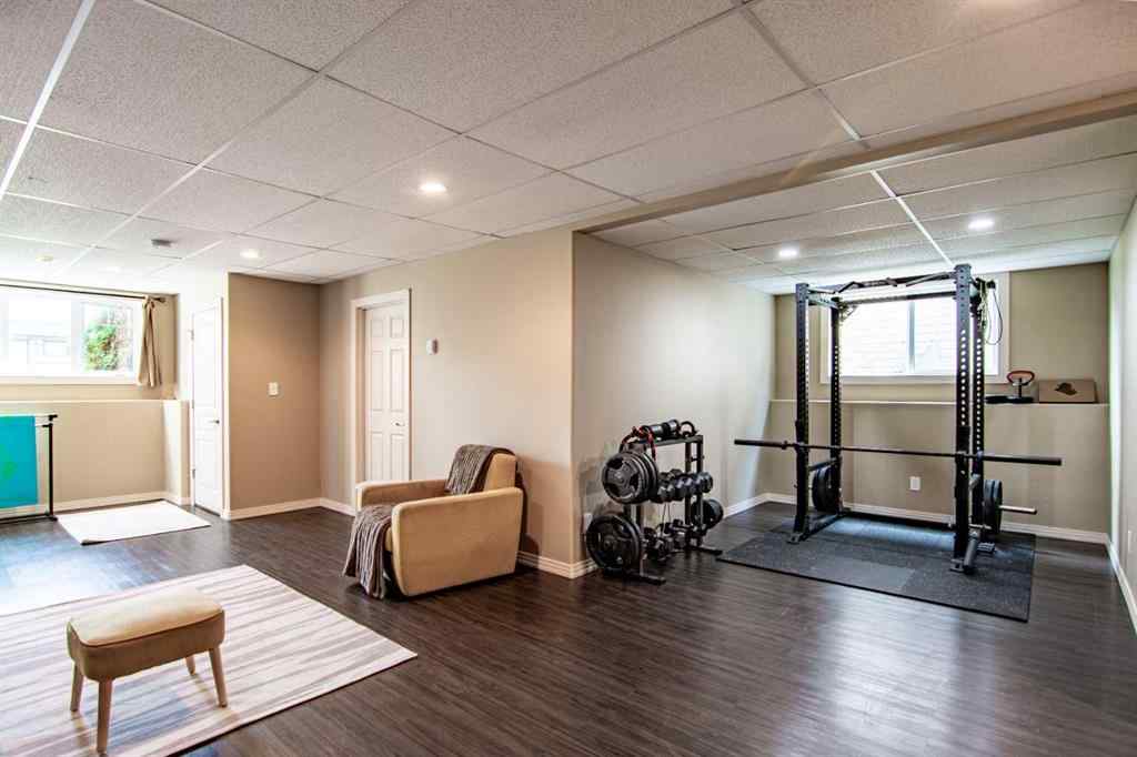 MLS® A2256407 - 10 Reynolds Road  in Ryders Ridge Sylvan Lake, Residential