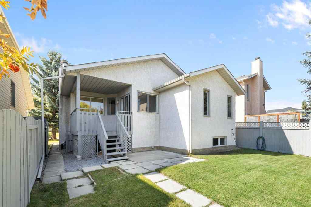 MLS® A2256408 - 28 Millrise Close SW in Millrise Calgary, Residential