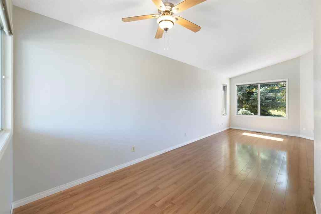 MLS® A2256408 - 28 Millrise Close SW in Millrise Calgary, Residential