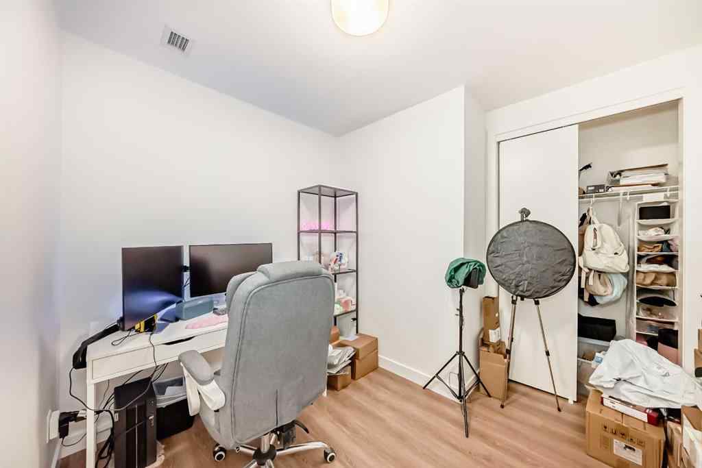 MLS® A2256409 - Unit #1313 730 2 Avenue SW in Eau Claire Calgary, Residential