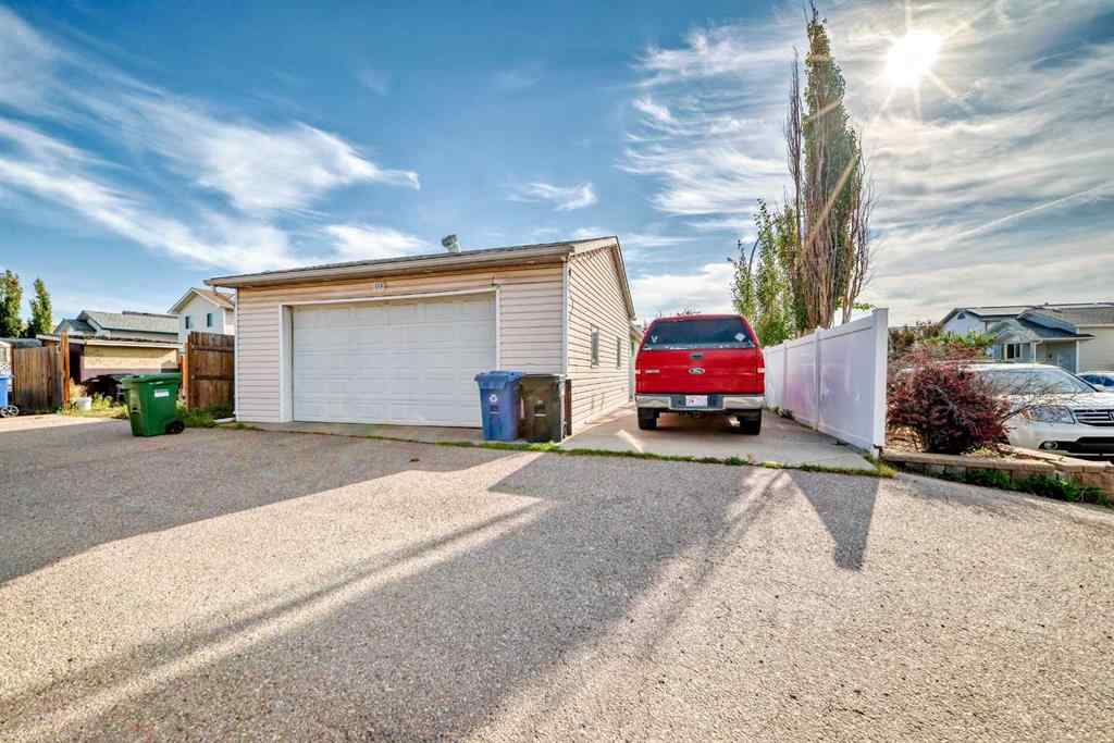 MLS® A2256410 - 189 Applemead Close SE in Applewood Park Calgary, Residential