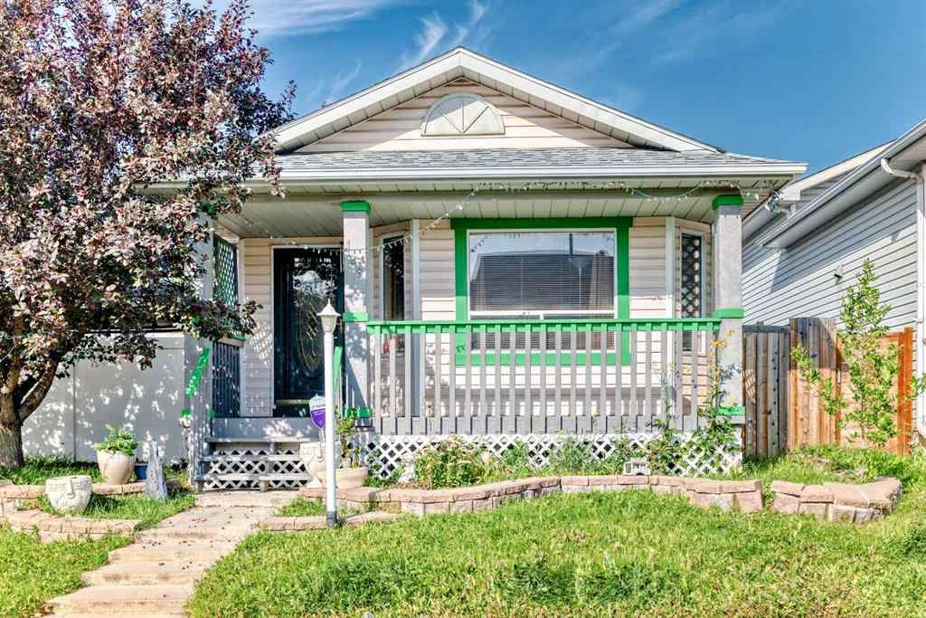 MLS® A2256410 - 189 Applemead Close SE in Applewood Park Calgary, Residential