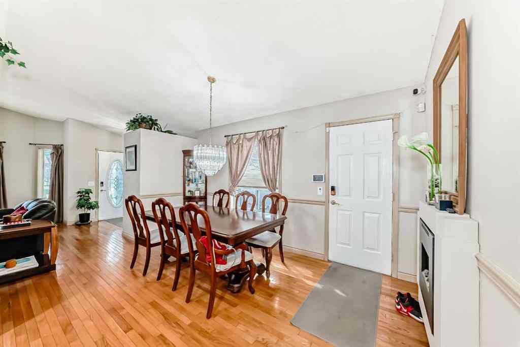 MLS® A2256410 - 189 Applemead Close SE in Applewood Park Calgary, Residential