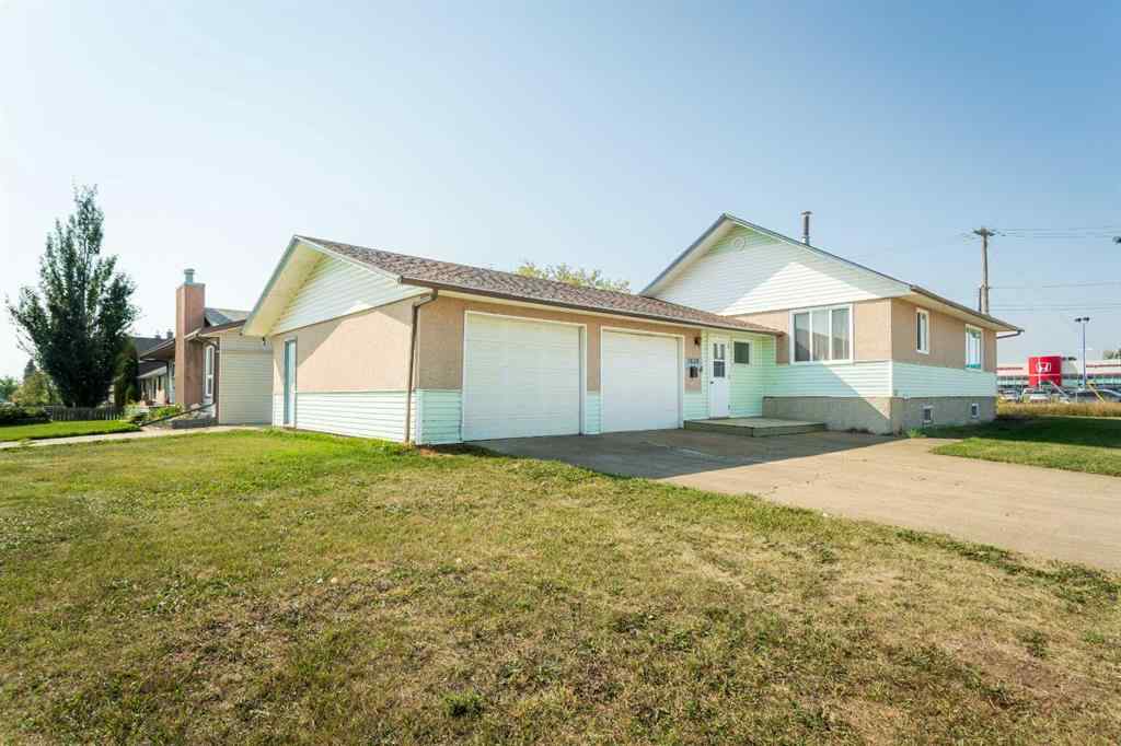 MLS® A2256411 - 1828 49 Avenue  in Wallacefield Lloydminster, Residential