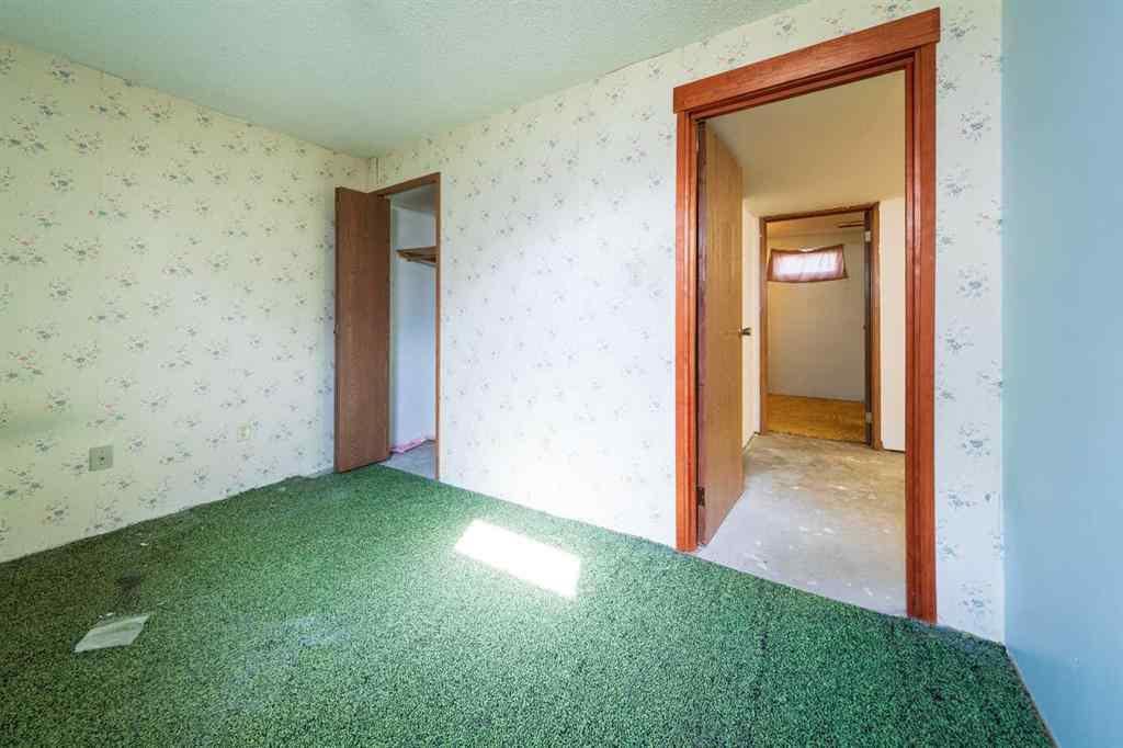 MLS® A2256411 - 1828 49 Avenue  in Wallacefield Lloydminster, Residential