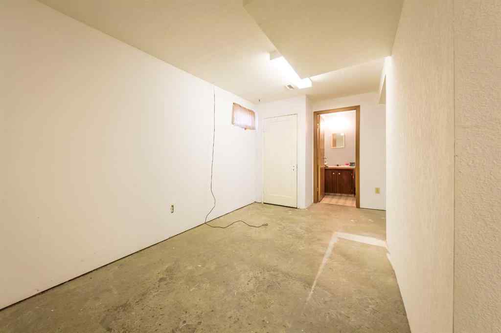 MLS® A2256411 - 1828 49 Avenue  in Wallacefield Lloydminster, Residential