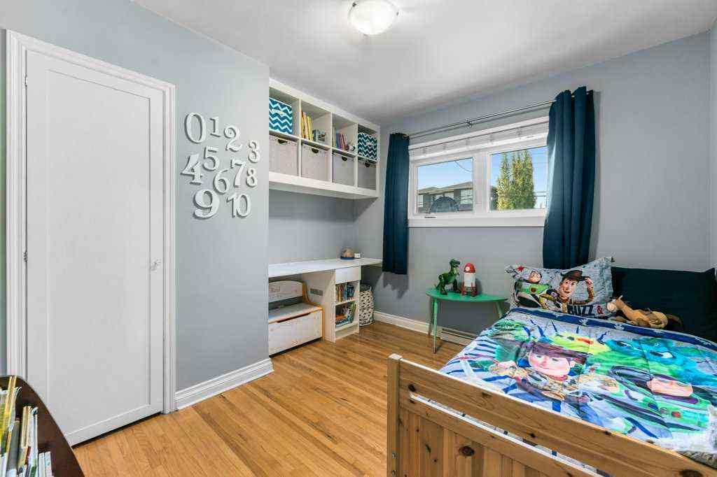 MLS® A2256414 - 1131 15 Avenue NE in Renfrew Calgary, Residential