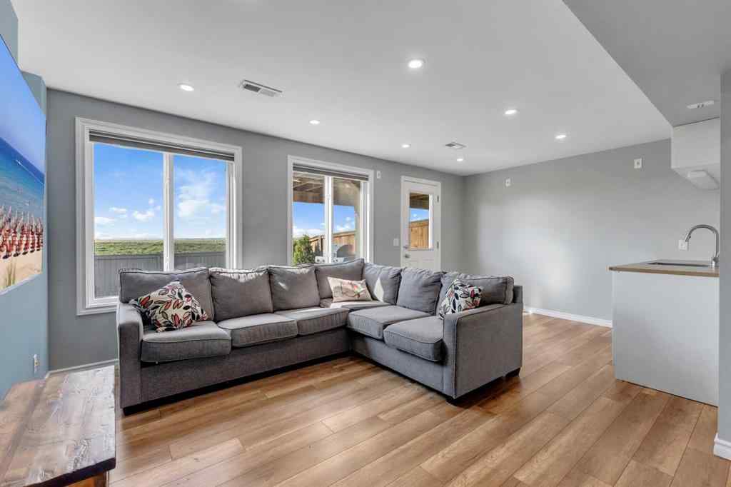 MLS® A2256415 - 269 Hillcrest Road SW in Hillcrest Airdrie, Residential