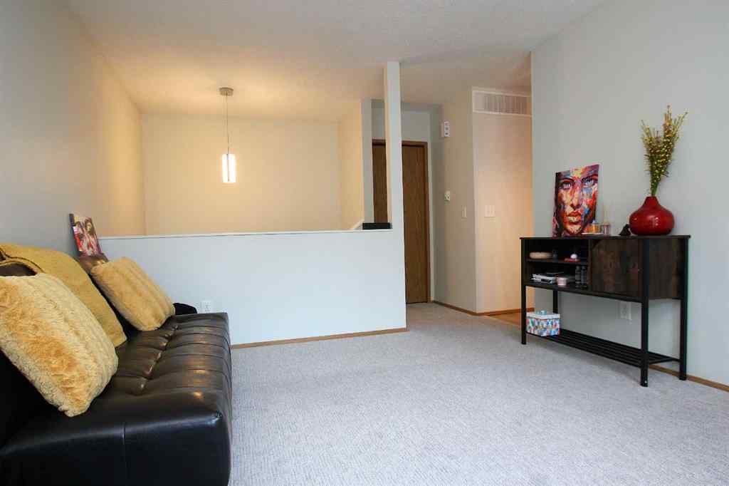 MLS® A2256418 - 3809-3813 50 Street  in Eastview Red Deer, Commercial
