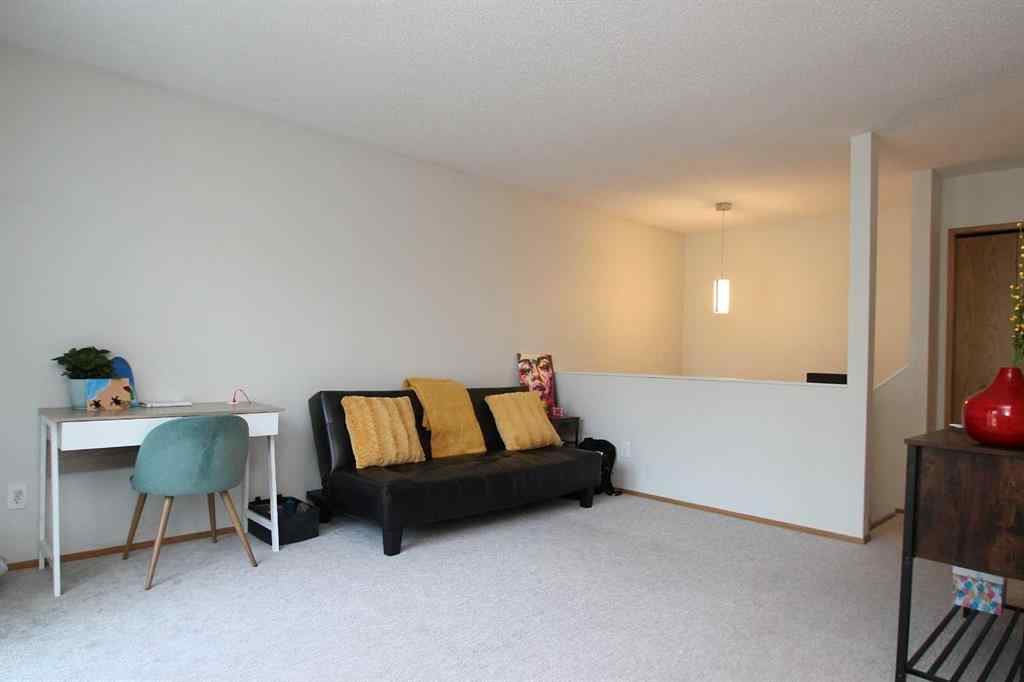 MLS® A2256418 - 3809-3813 50 Street  in Eastview Red Deer, Commercial