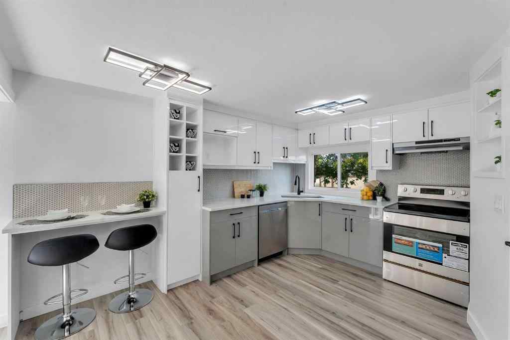 MLS® A2256419 - 17 Big Hill Way SE in Big Springs Airdrie, Residential