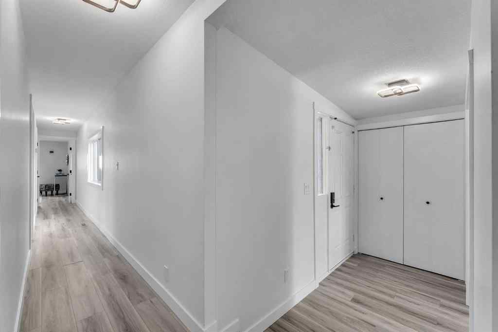 MLS® A2256419 - 17 Big Hill Way SE in Big Springs Airdrie, Residential