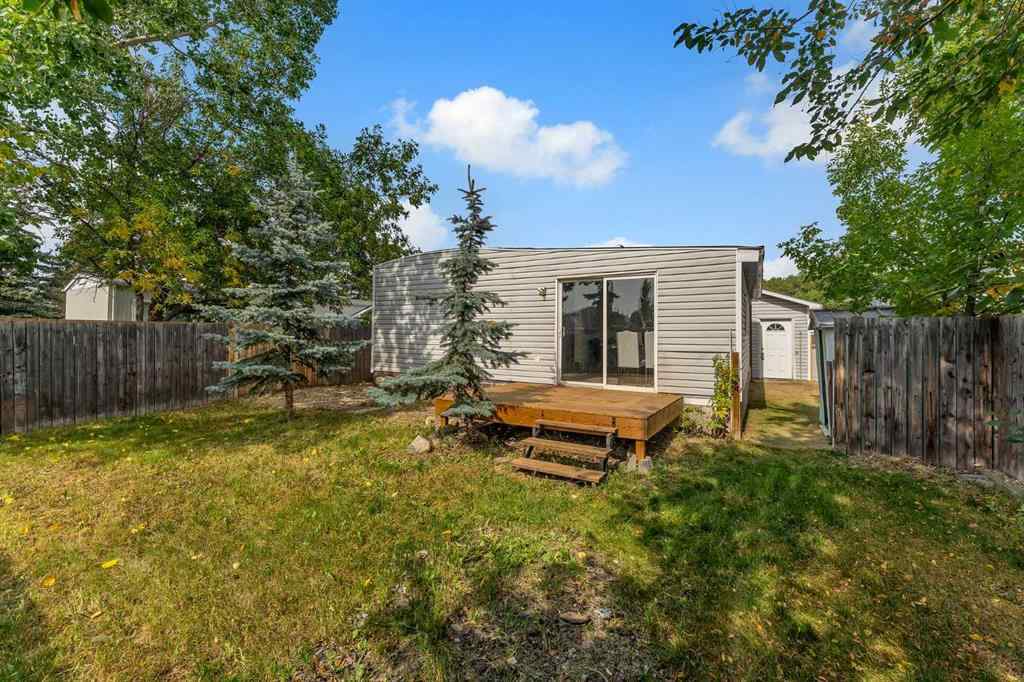 MLS® A2256419 - 17 Big Hill Way SE in Big Springs Airdrie, Residential
