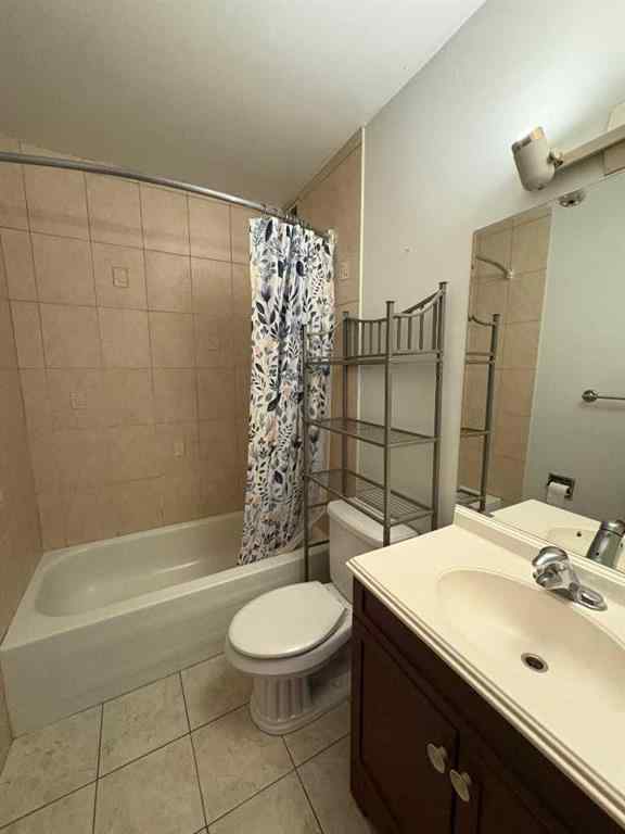 MLS® A2256420 - Unit #1-6 1608 38 Street SW in Rosscarrock Calgary, Multi-Family