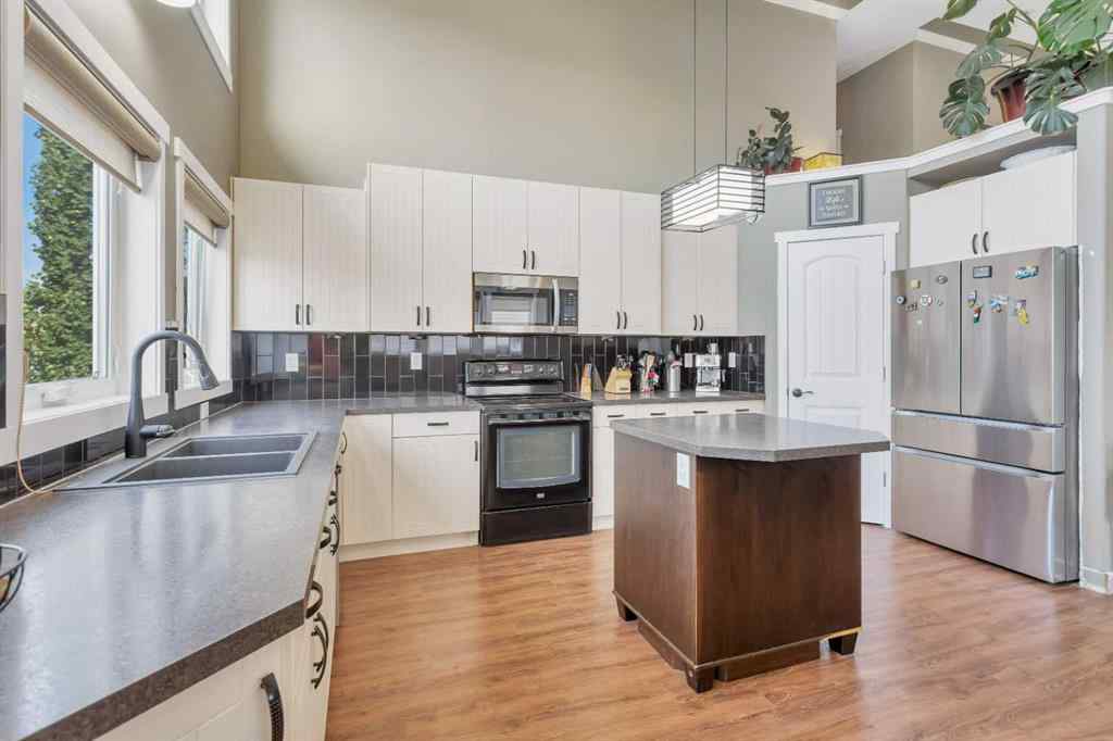 MLS® A2256421 - 4418 Ryders Ridge Boulevard  in Ryders Ridge Sylvan Lake, Residential